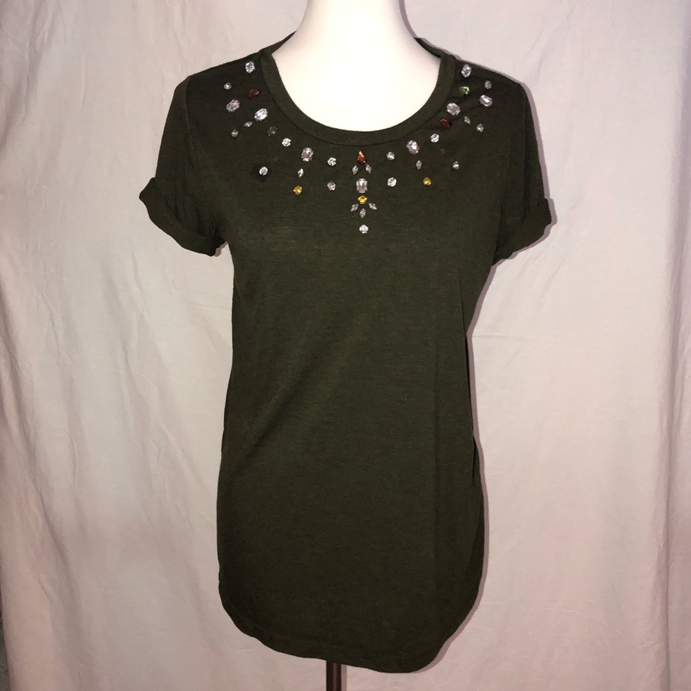 Beautiful Women’s Jeweled Shirt 💕